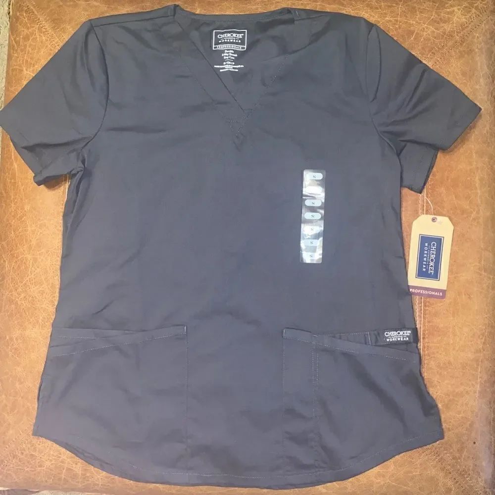 NWT Gray Cherokee Scrub Top